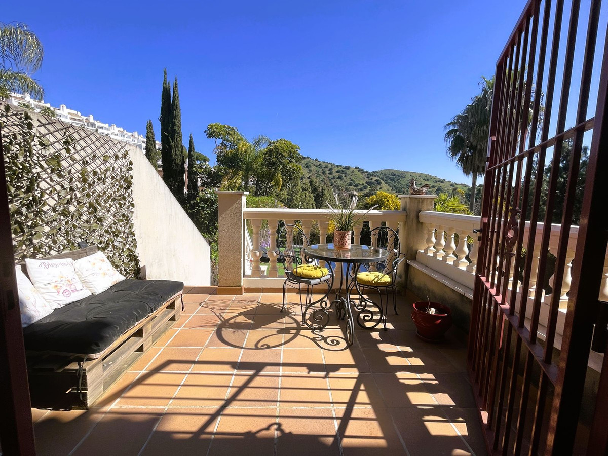 4 Bed Townhouse for sale in Calahonda Costa Del Sol, Málaga, Spain