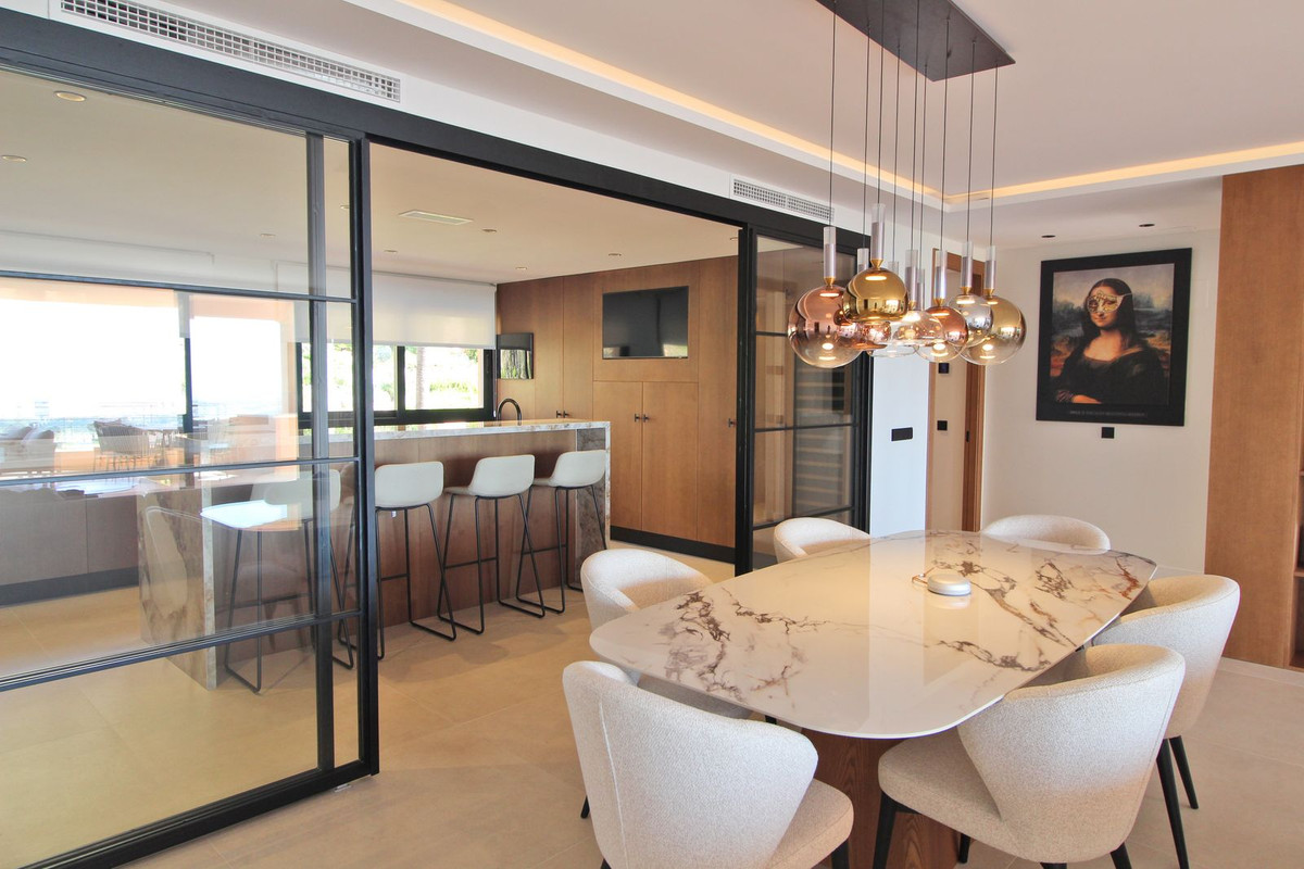 3 Bed Apartment for sale in Nueva Andalucía Costa Del Sol, Málaga, Spain