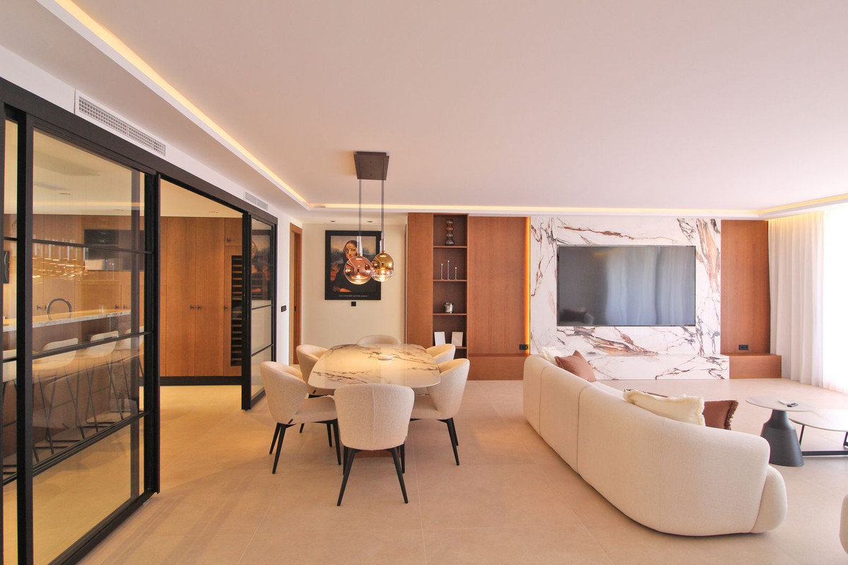 3 Bed Apartment for sale in Nueva Andalucía Costa Del Sol, Málaga, Spain
