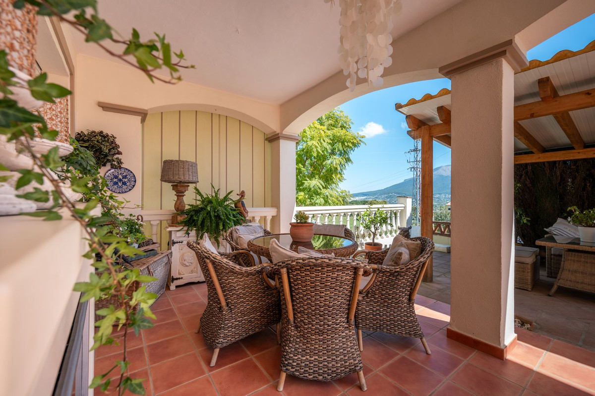 3 Bed Townhouse for sale in Coín Costa Del Sol, Málaga, Spain