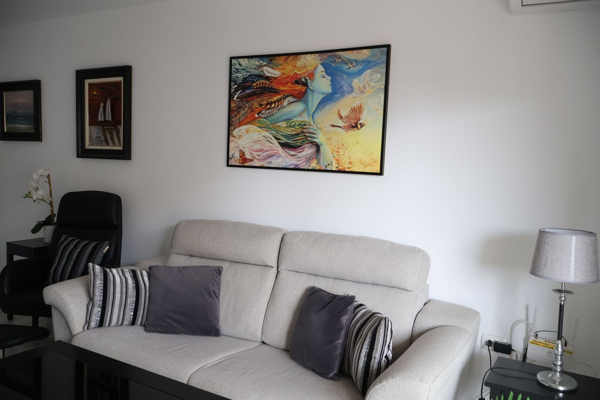 Se vende Apartamento Planta Media de 2 dormitorios en Costa Del Sol, Málaga, España