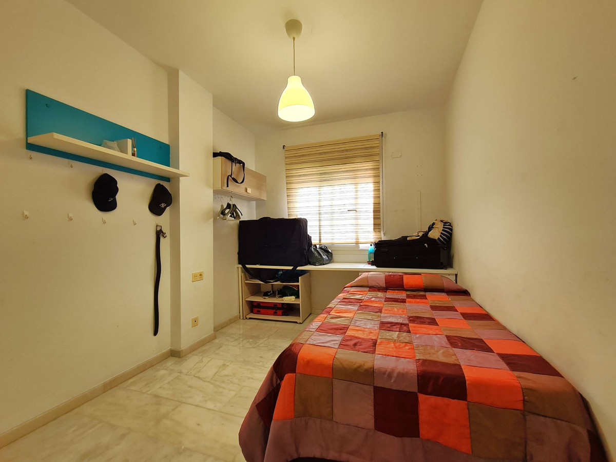 3 Bed Apartment for sale in Estepona Costa Del Sol, Málaga, Spain