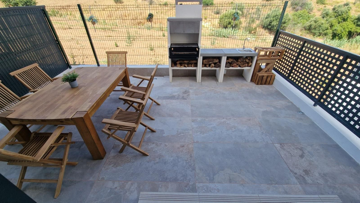 3 Bed Townhouse for sale in Alhaurín De La Torre Costa Del Sol, Málaga, Spain