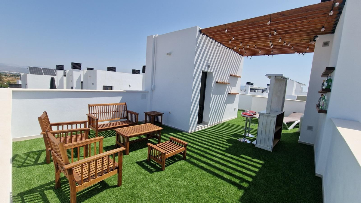 3 Bed Townhouse for sale in Alhaurín De La Torre Costa Del Sol, Málaga, Spain