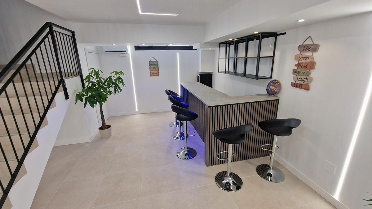 3 Bed Townhouse for sale in Alhaurín De La Torre Costa Del Sol, Málaga, Spain