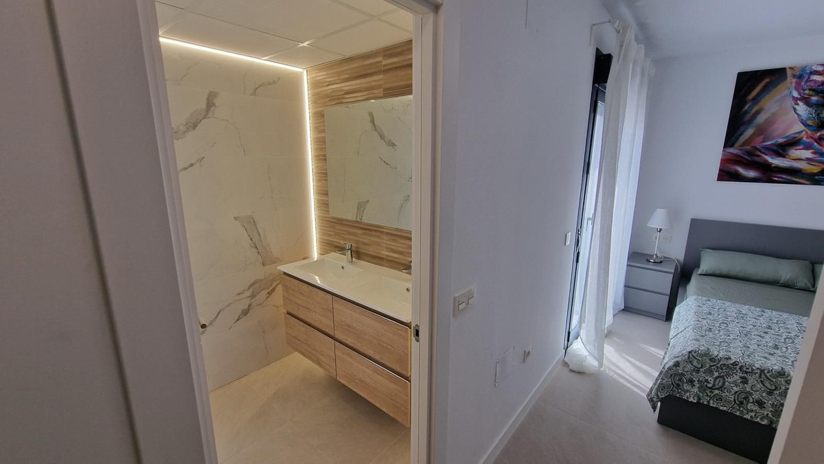3 Bed Townhouse for sale in Alhaurín De La Torre Costa Del Sol, Málaga, Spain
