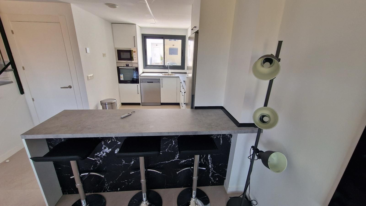 3 Bed Townhouse for sale in Alhaurín De La Torre Costa Del Sol, Málaga, Spain