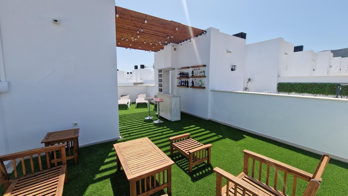 3 Bed Townhouse for sale in Alhaurín De La Torre Costa Del Sol, Málaga, Spain