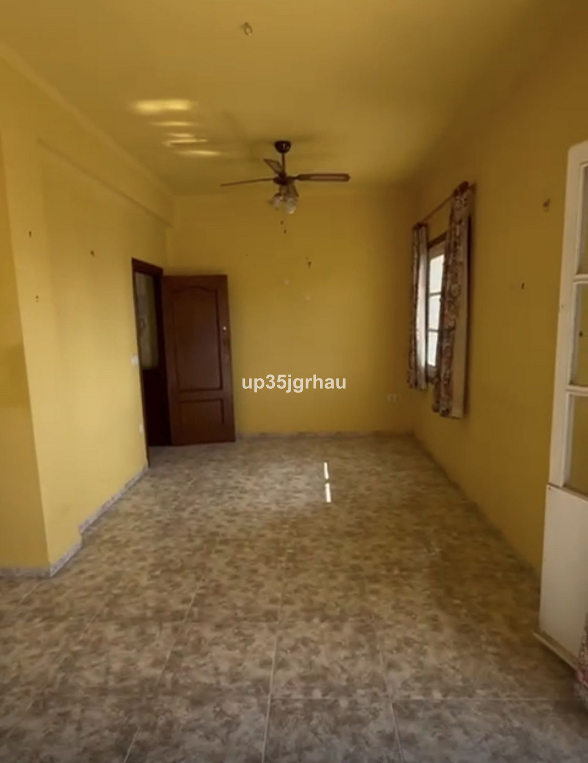 Se vende Apartamento Planta Media de 3 dormitorios en Costa Del Sol, Málaga, España
