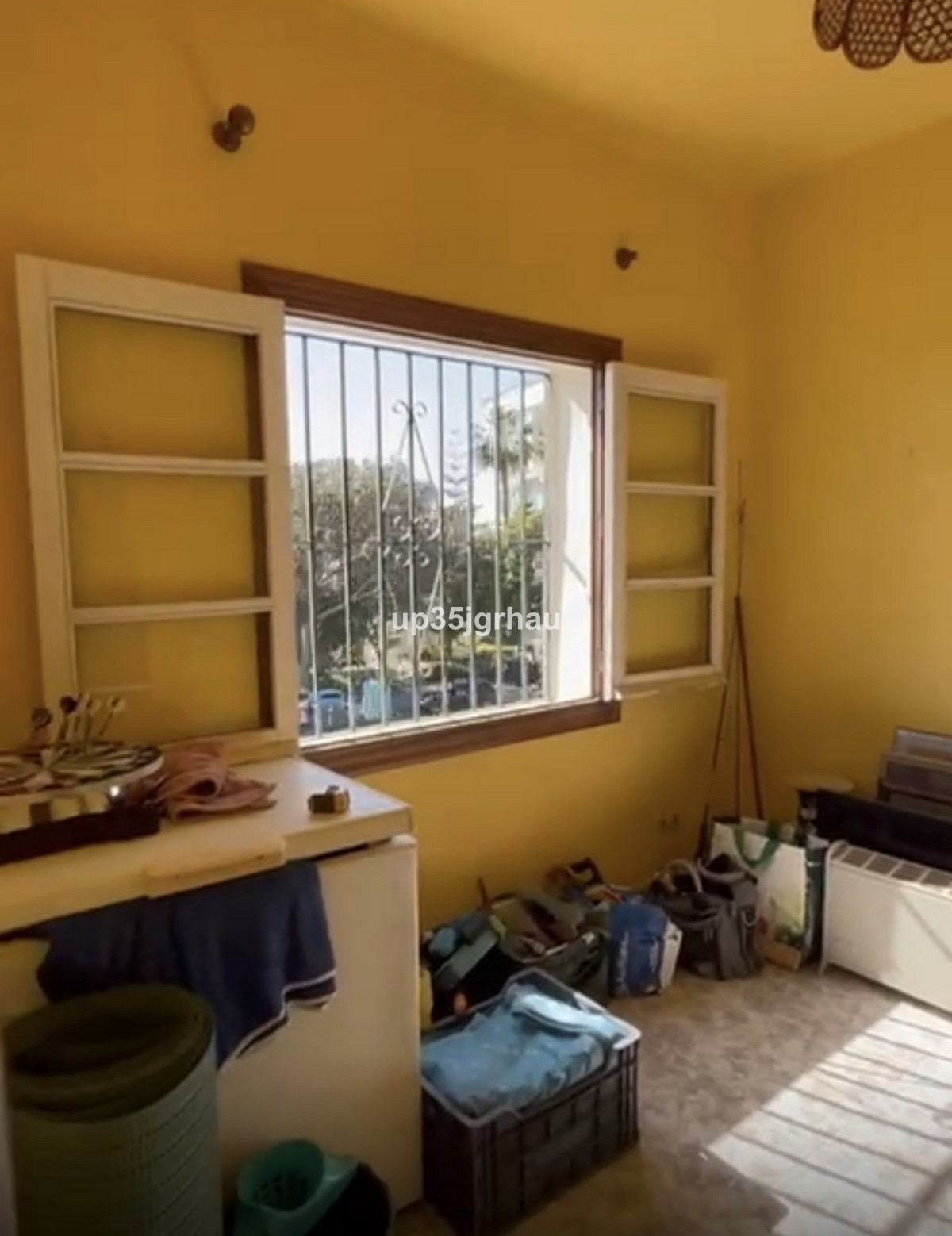 Se vende Apartamento Planta Media de 3 dormitorios en Costa Del Sol, Málaga, España