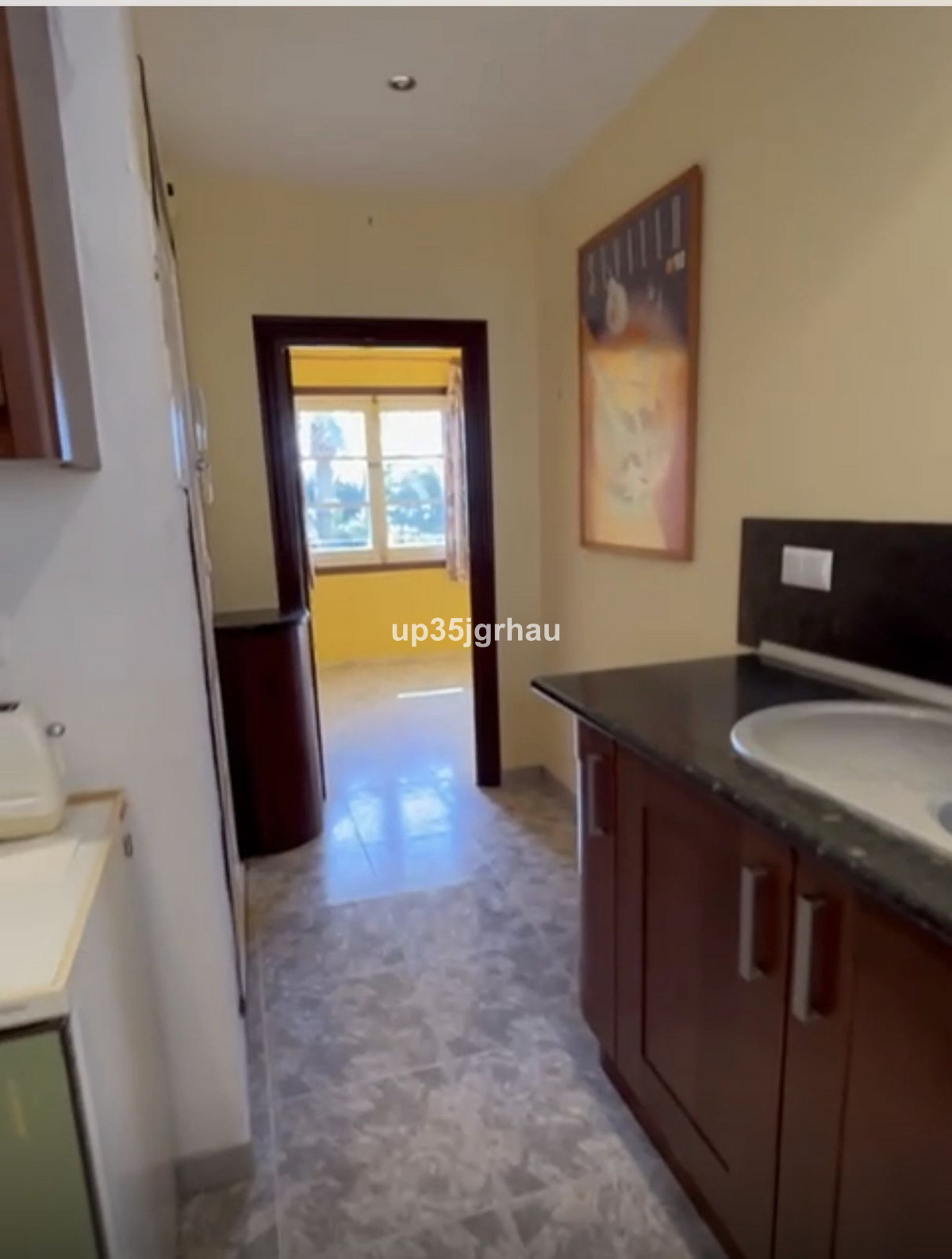 Se vende Apartamento Planta Media de 3 dormitorios en Costa Del Sol, Málaga, España