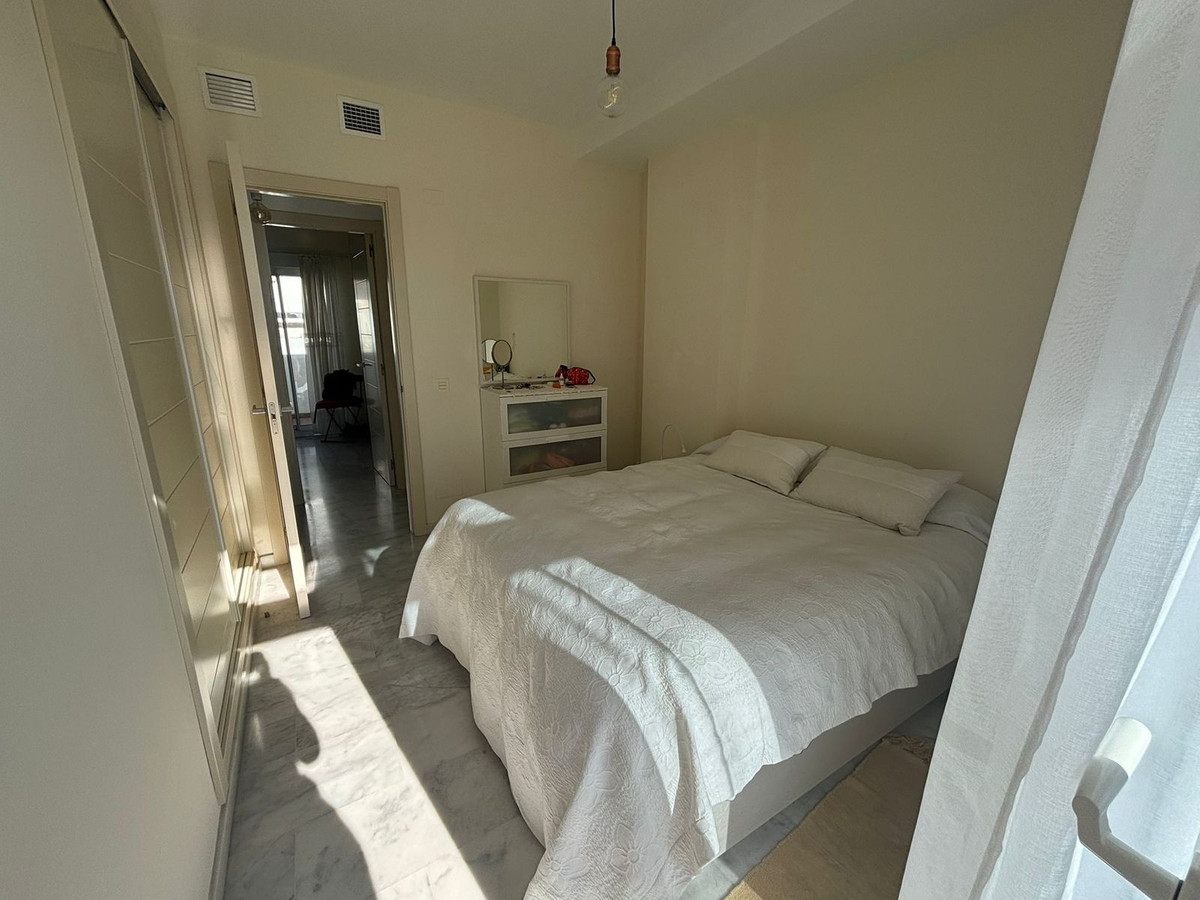 2 Bed Apartment for sale in Estepona Costa Del Sol, Málaga, Spain