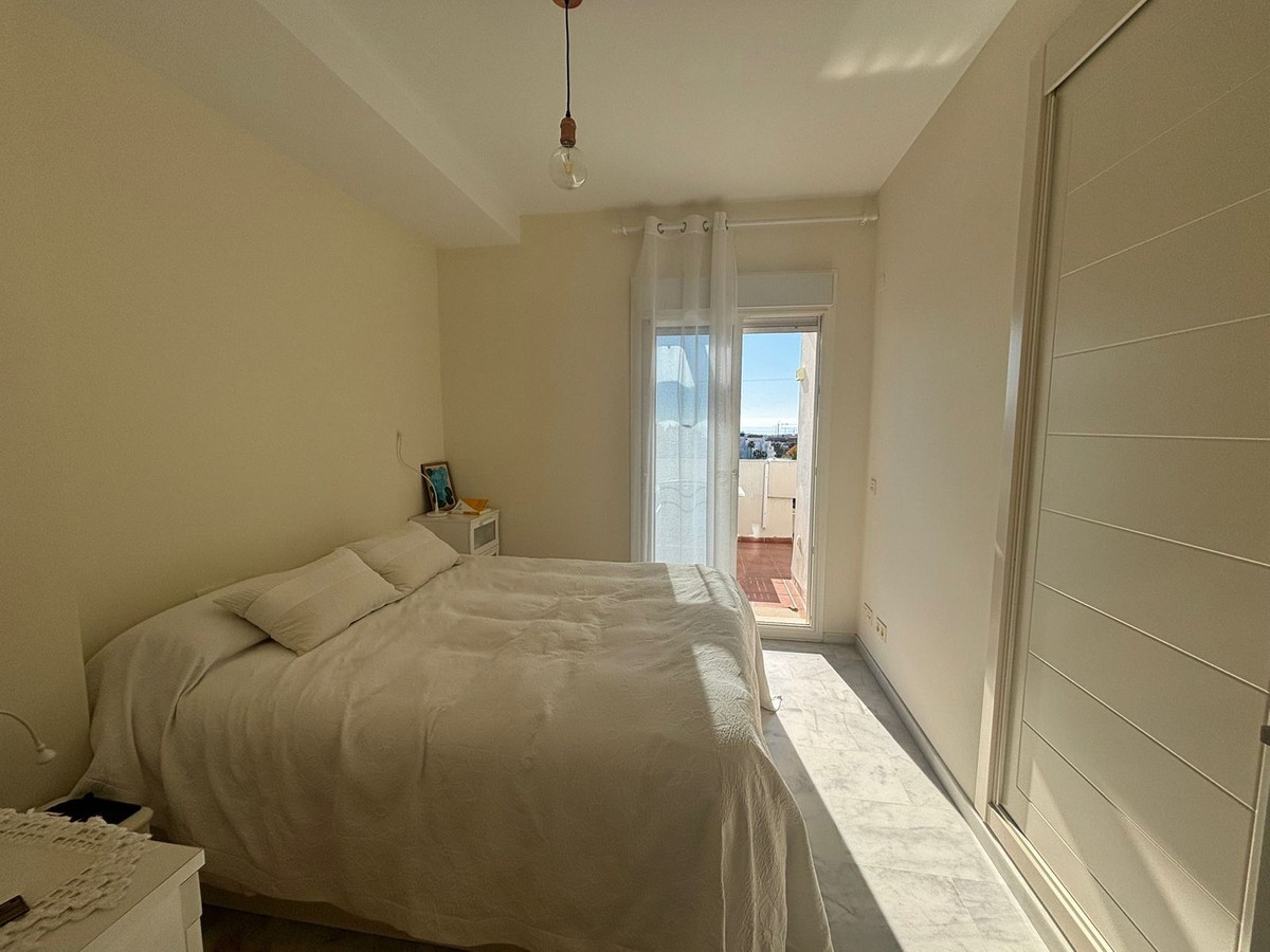2 Bed Apartment for sale in Estepona Costa Del Sol, Málaga, Spain