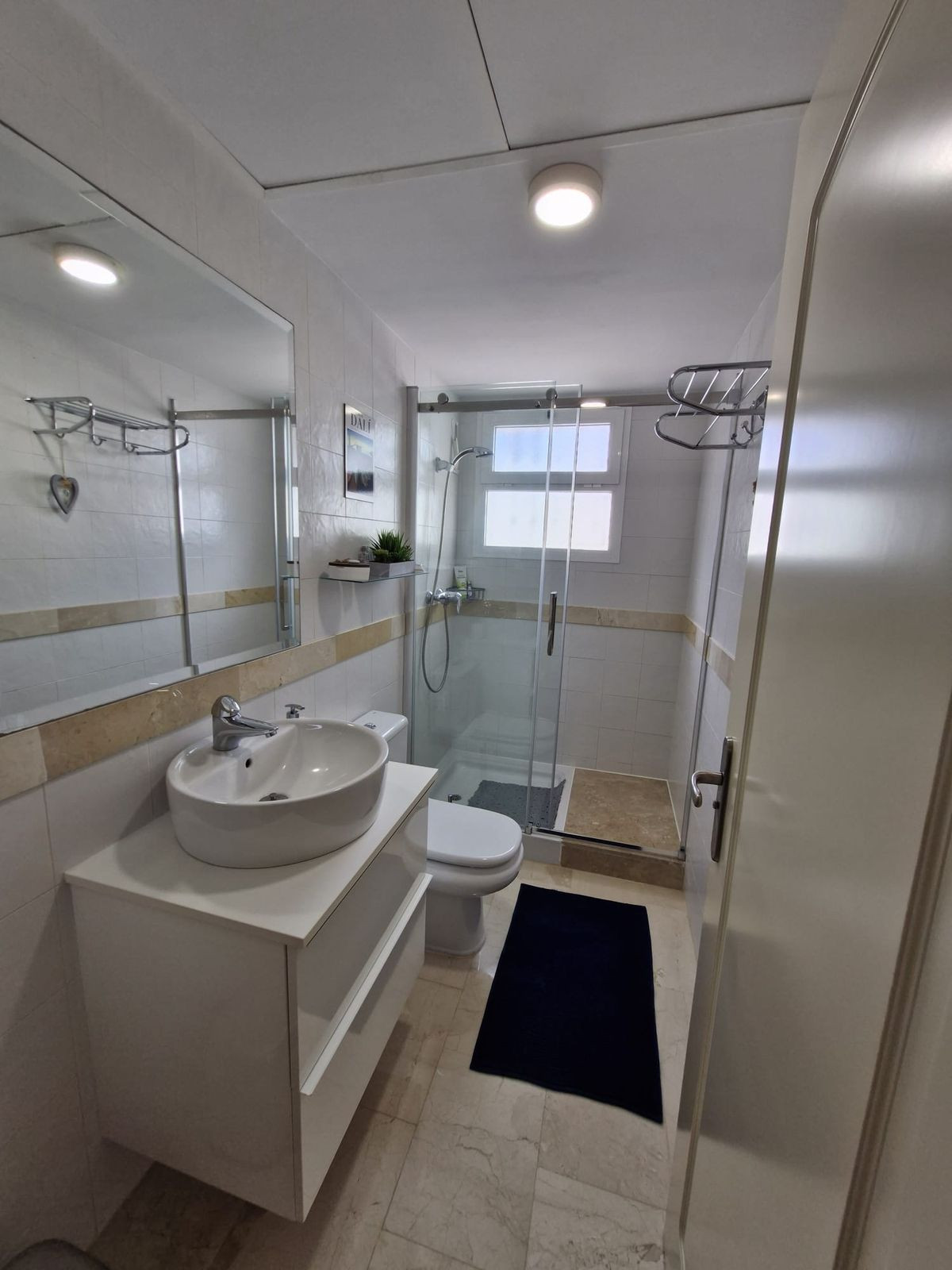 Se vende Apartamento Planta Baja de 2 dormitorios en Costa Del Sol, Málaga, España