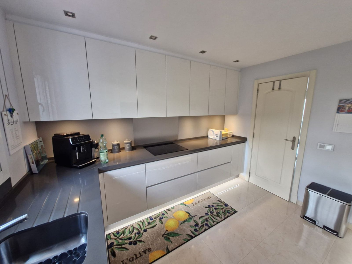 Se vende Apartamento Planta Baja de 2 dormitorios en Costa Del Sol, Málaga, España