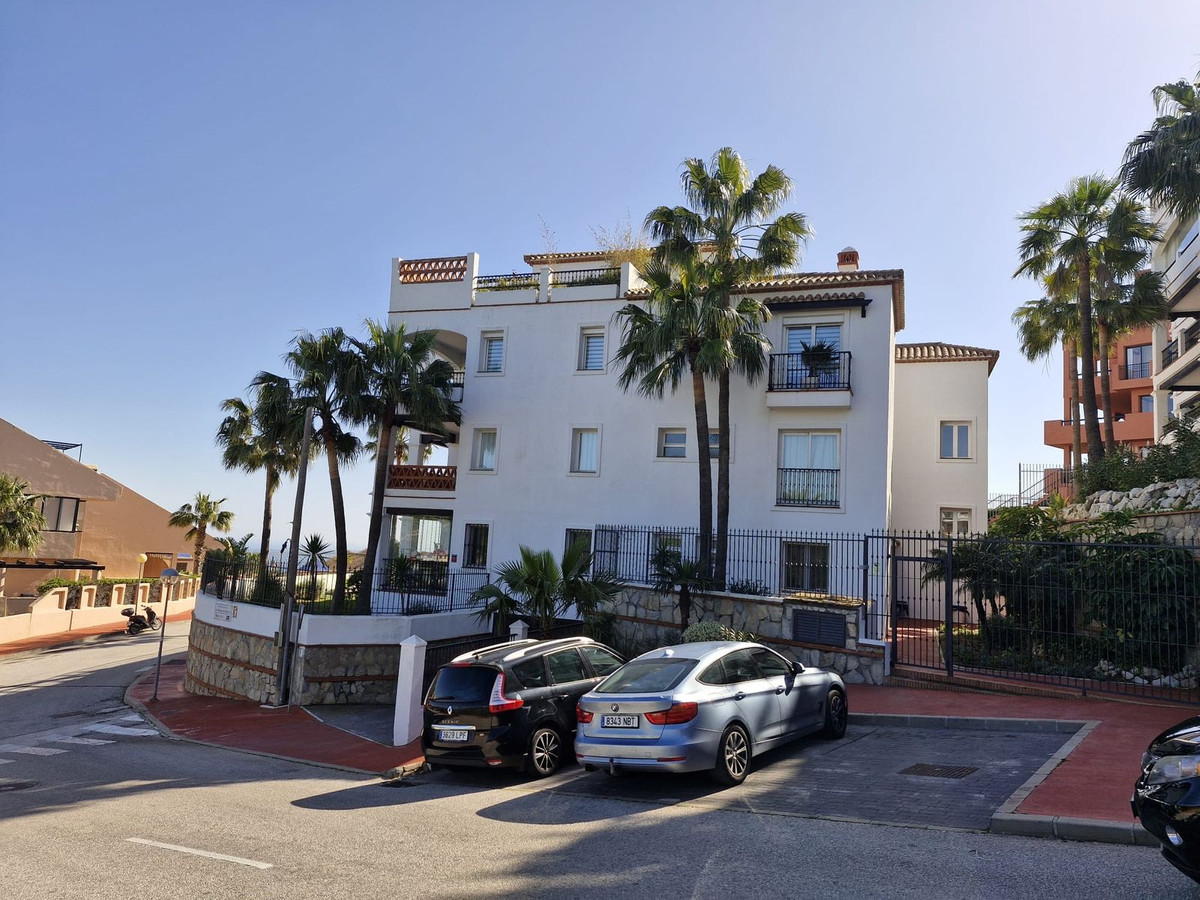 Se vende Apartamento Planta Baja de 2 dormitorios en Costa Del Sol, Málaga, España