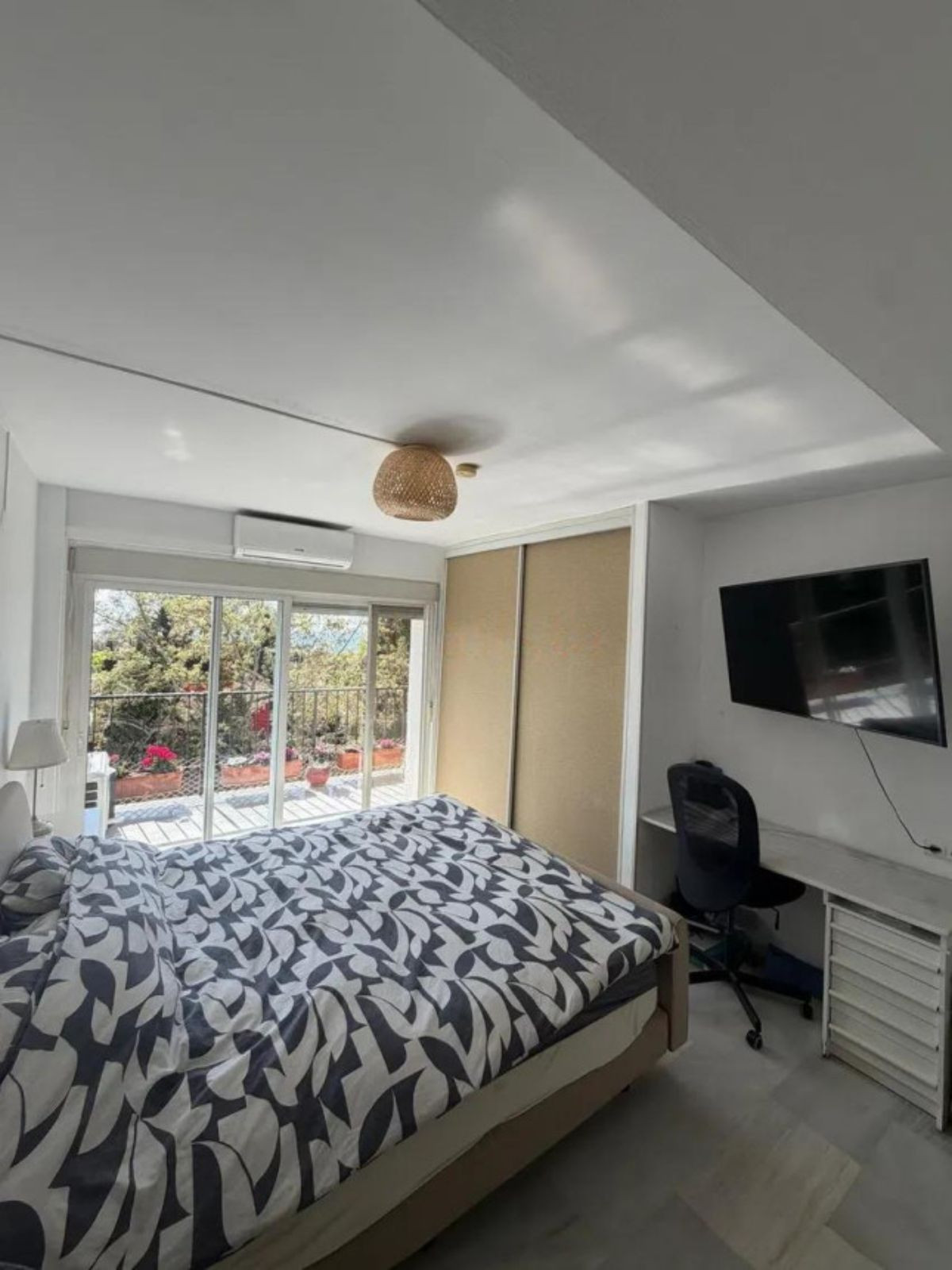 1 Bed Apartment for sale in Marbella Costa Del Sol, Málaga, Spain