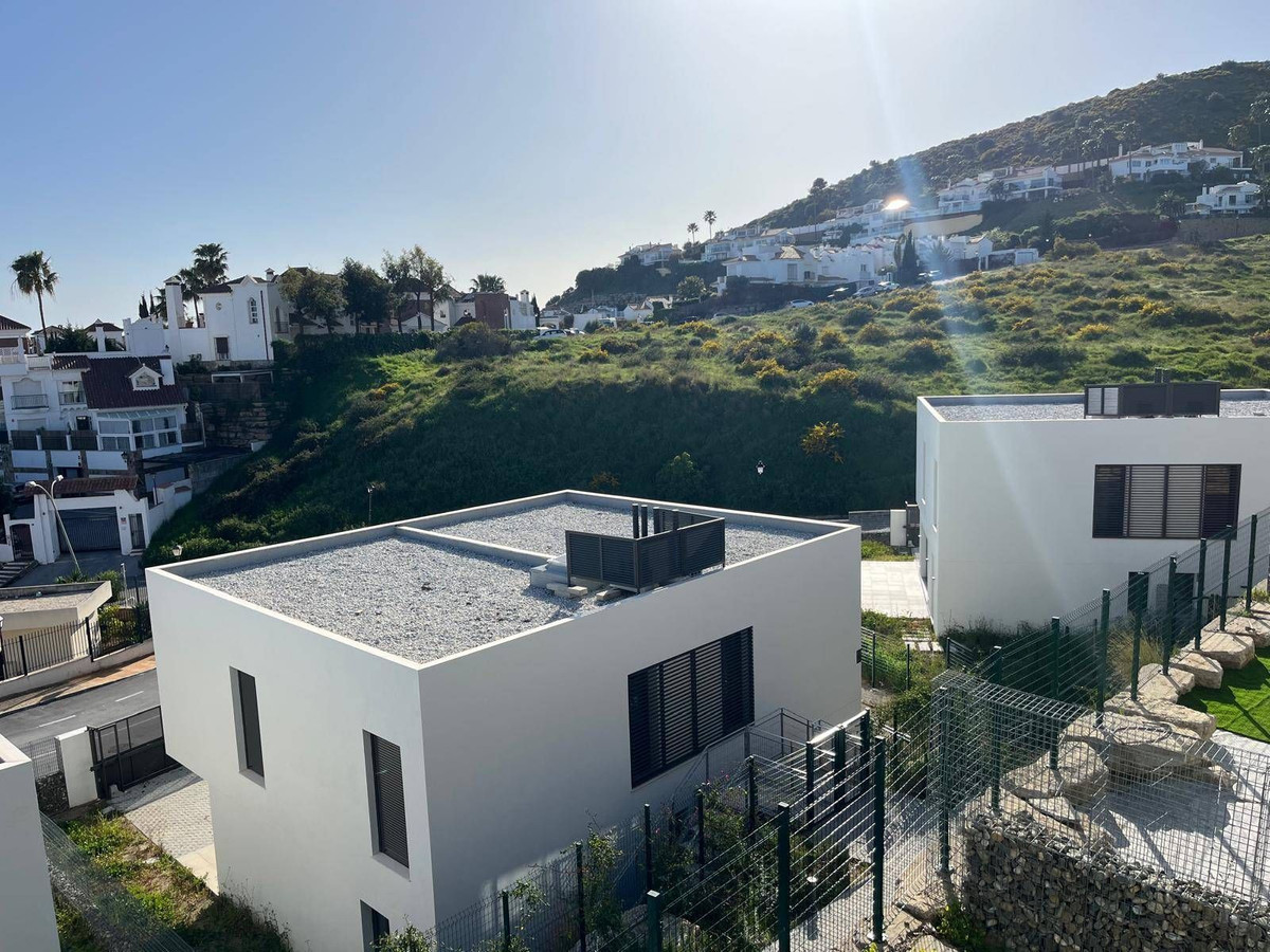 3 Bed Townhouse for sale in Riviera Del Sol Costa Del Sol, Málaga, Spain