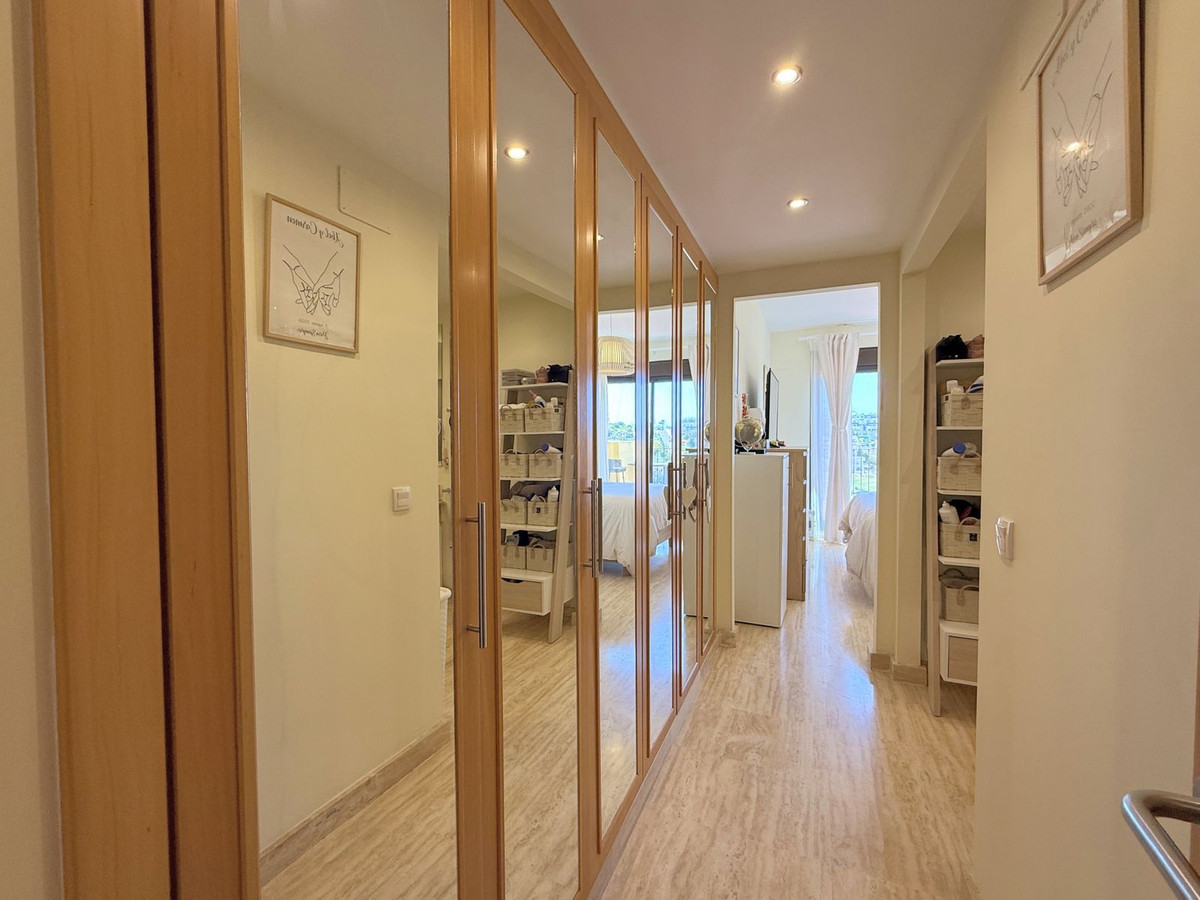 2 Bed Apartment for sale in Estepona Costa Del Sol, Málaga, Spain
