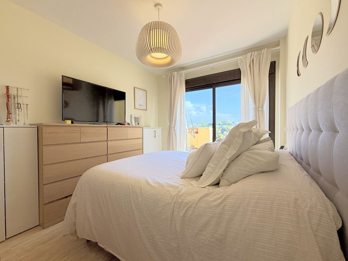 2 Bed Apartment for sale in Estepona Costa Del Sol, Málaga, Spain