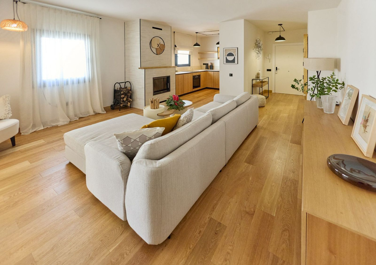 2 Bed Apartment for sale in Marbella Costa Del Sol, Málaga, Spain