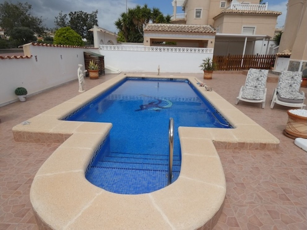 3 Bed Townhouse for sale in La Marina Costa Blanca, Alicante, Spain