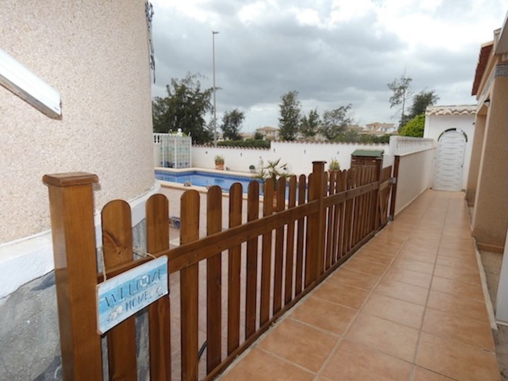 3 Bed Townhouse for sale in La Marina Costa Blanca, Alicante, Spain