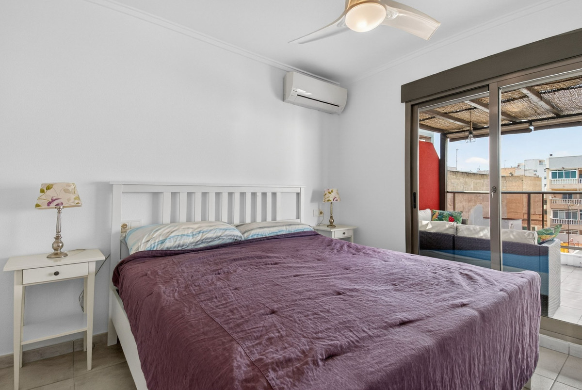 2 Bed Apartment for sale in Guardamar Del Segura Costa Blanca, Alicante, Spain
