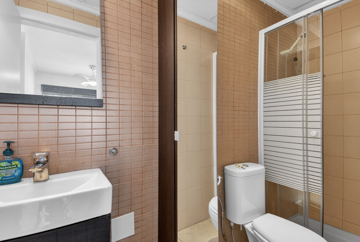 2 Bed Apartment for sale in Guardamar Del Segura Costa Blanca, Alicante, Spain