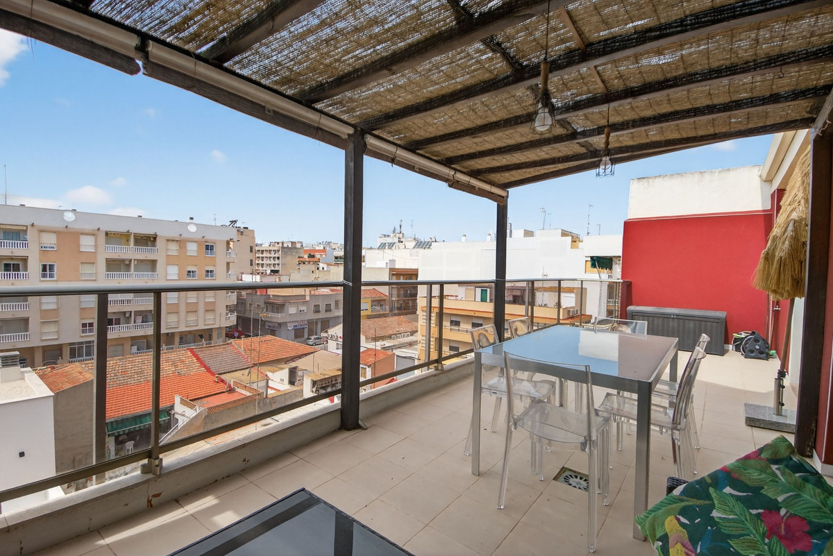 2 Bed Apartment for sale in Guardamar Del Segura Costa Blanca, Alicante, Spain