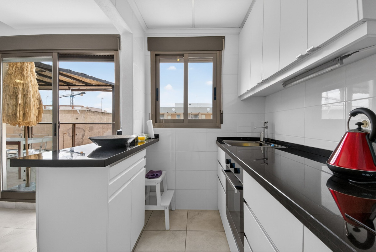 2 Bed Apartment for sale in Guardamar Del Segura Costa Blanca, Alicante, Spain