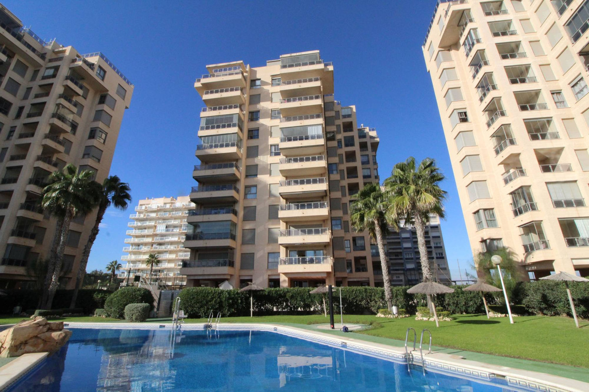 2 Bed Apartment for sale in Guardamar Del Segura Costa Blanca, Alicante, Spain