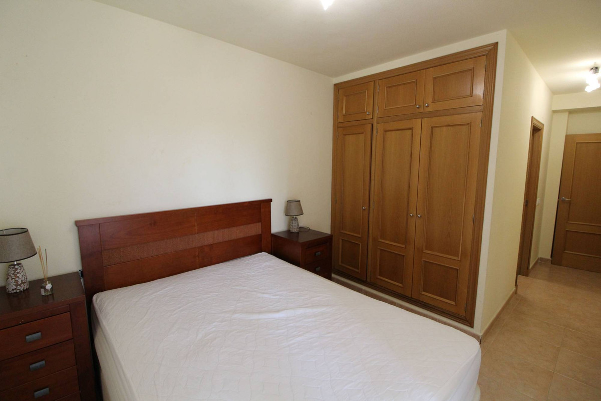 2 Bed Apartment for sale in Guardamar Del Segura Costa Blanca, Alicante, Spain
