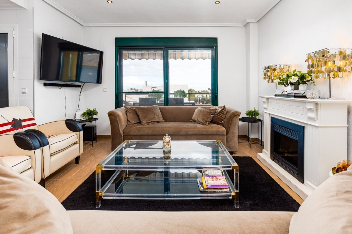 2 Bed Apartment for sale in Lomas De Campoamor Costa Blanca, Alicante, Spain