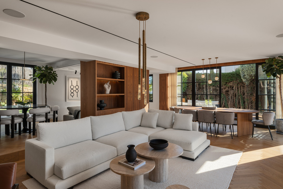 Se vende Villa - Chalet de 4 dormitorios en Costa Del Sol, Málaga, España