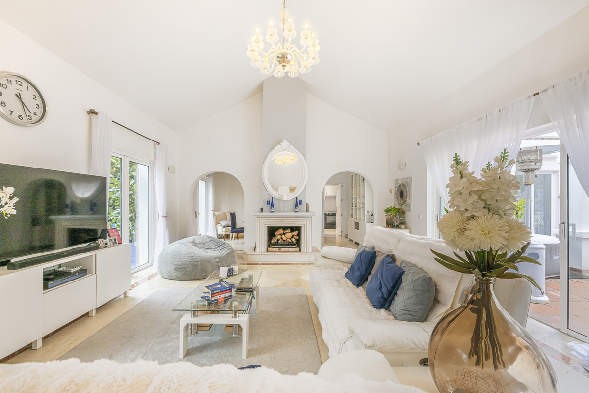 4 Bed Townhouse for sale in Sotogrande Costa Costa Del Sol, Cádiz, Spain