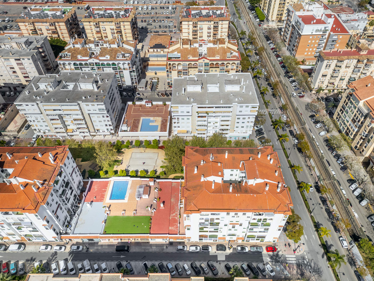 3 Bed Apartment for sale in Fuengirola Costa Del Sol, Málaga, Spain