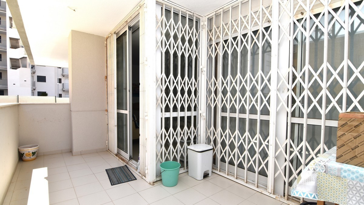 3 Bed Apartment for sale in Guardamar Del Segura Costa Blanca, Alicante, Spain