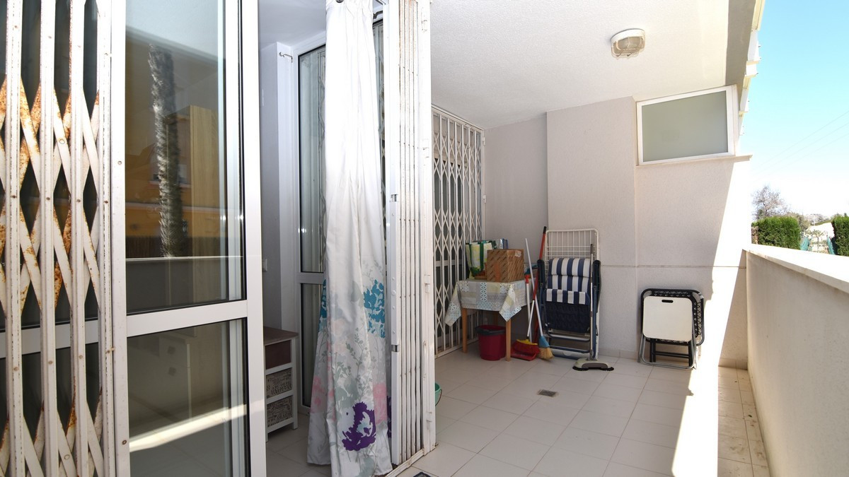 3 Bed Apartment for sale in Guardamar Del Segura Costa Blanca, Alicante, Spain