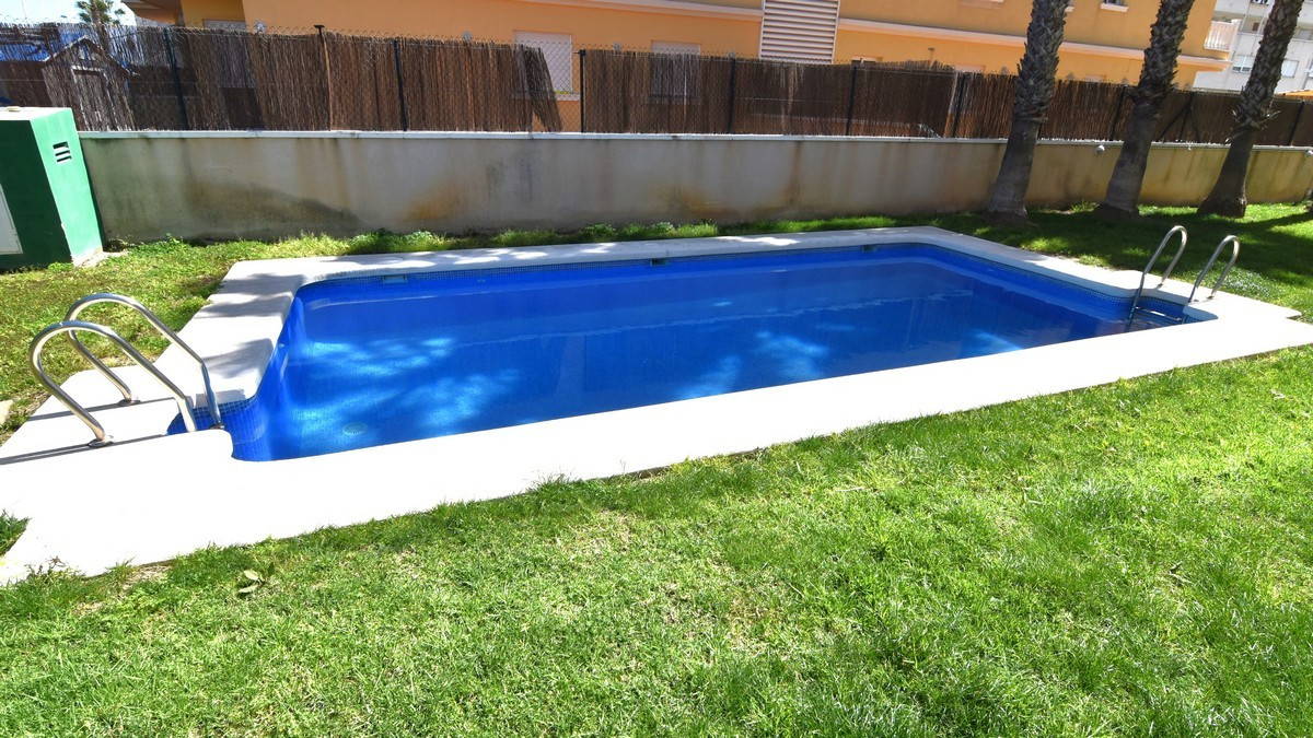 3 Bed Apartment for sale in Guardamar Del Segura Costa Blanca, Alicante, Spain