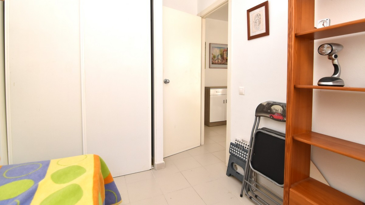 3 Bed Apartment for sale in Guardamar Del Segura Costa Blanca, Alicante, Spain