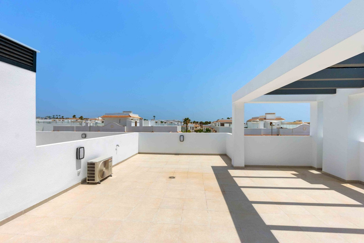 Se vende Ático de 2 dormitorios en Costa Blanca, Alicante, España