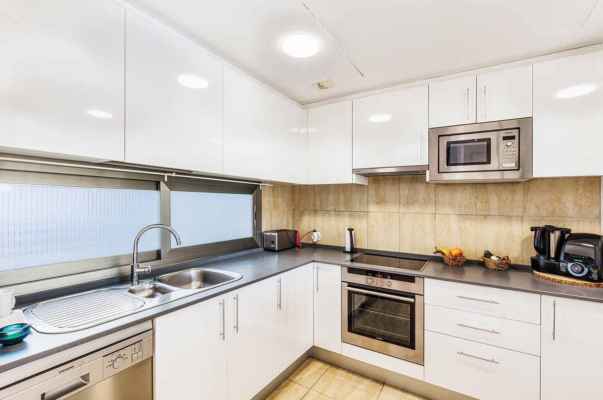 3 Bed Apartment for sale in Mijas Costa Del Sol, Málaga, Spain
