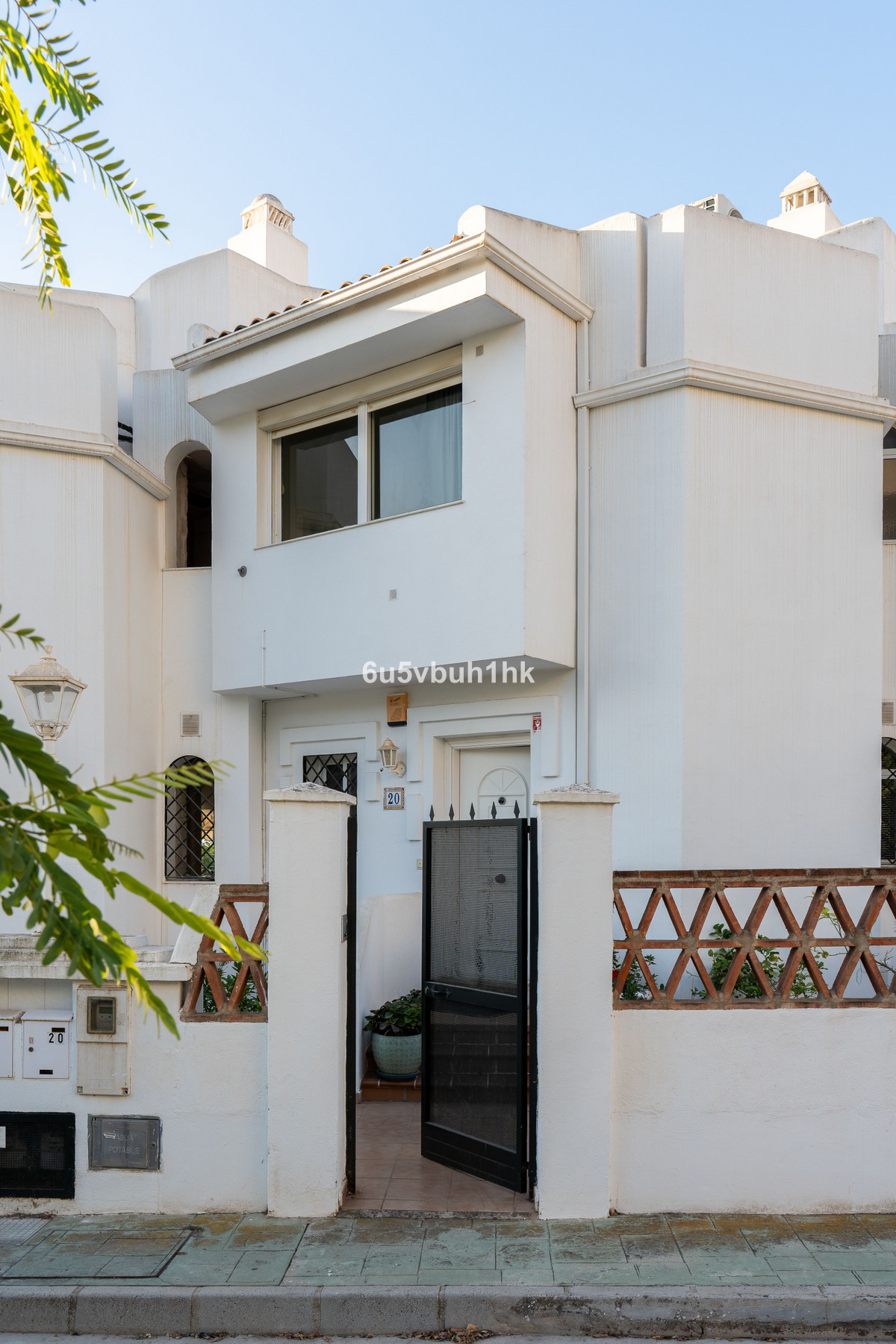 5 Bed Townhouse for sale in Benalmadena Costa Costa Del Sol, Málaga, Spain