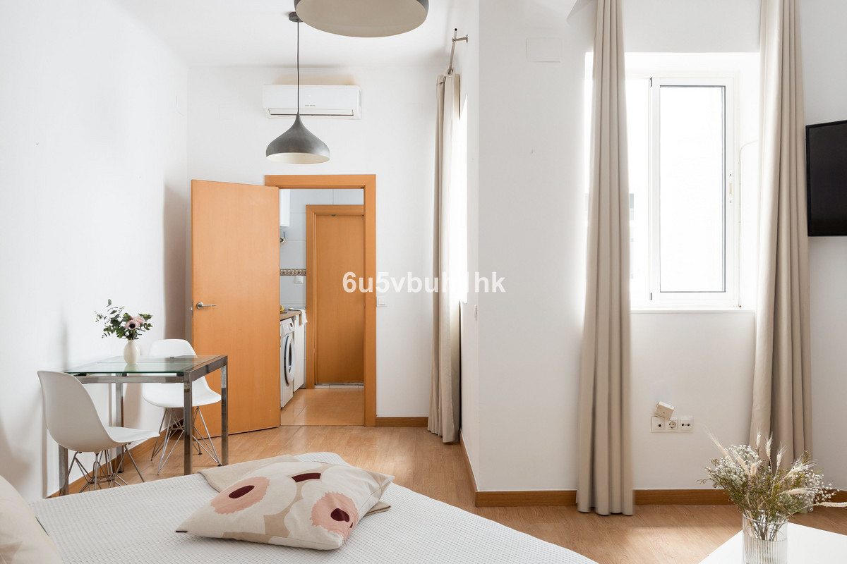 Se vende Estudio en Planta Baja  en Costa Del Sol, Málaga, España