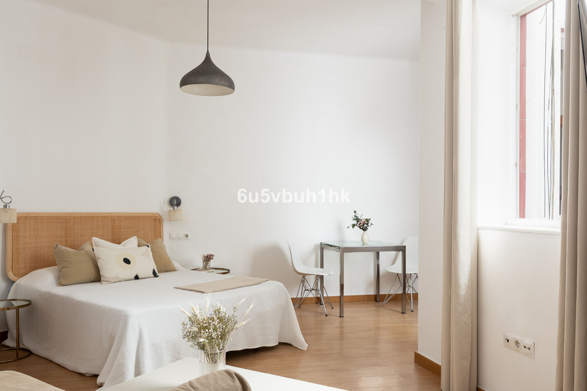 Se vende Estudio en Planta Baja  en Costa Del Sol, Málaga, España
