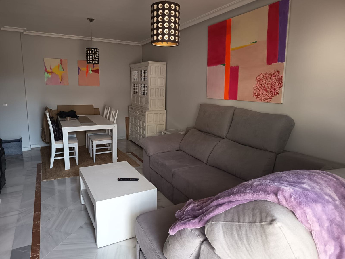Se vende Apartamento Planta Media de 2 dormitorios en Costa Del Sol, Málaga, España