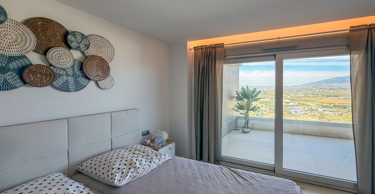 Se vende Apartamento Planta Media de 2 dormitorios en Costa Del Sol, Málaga, España