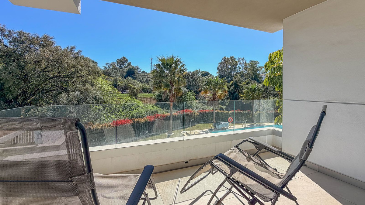 Se vende Apartamento Planta Media de 2 dormitorios en Costa Del Sol, Málaga, España