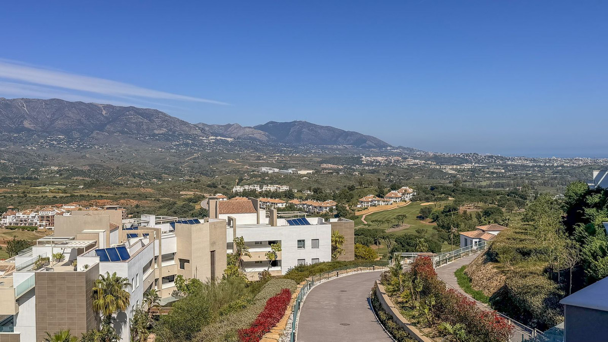 Se vende Apartamento Planta Media de 2 dormitorios en Costa Del Sol, Málaga, España